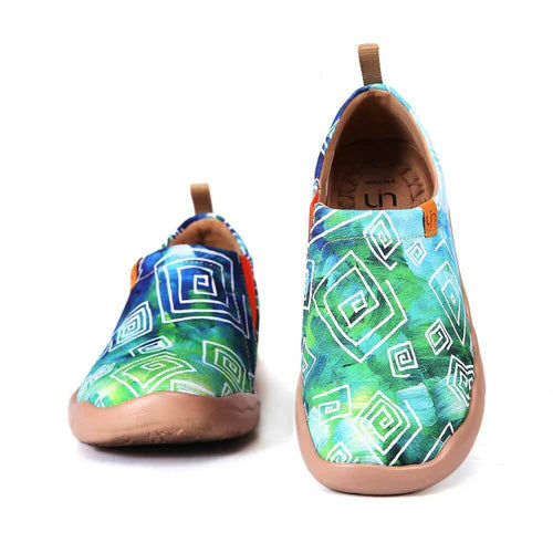 LOVE IN SPRING shoes